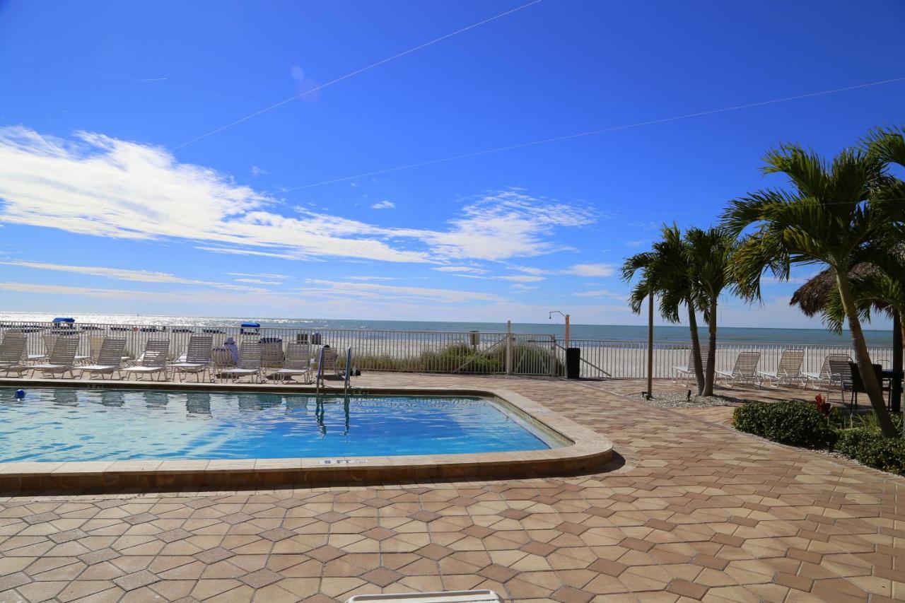 201 Sandy Shores Condos St. Pete Beach Exterior photo